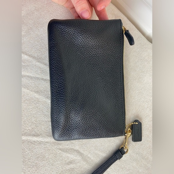 Coach Black Leather Wristlet - Picture 7 of 7